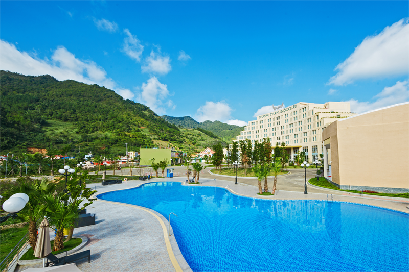 Mường Thanh Holiday Mộc Châu 27 Bể bơi ngoài trời - Mường Thanh Holiday Mộc Châu