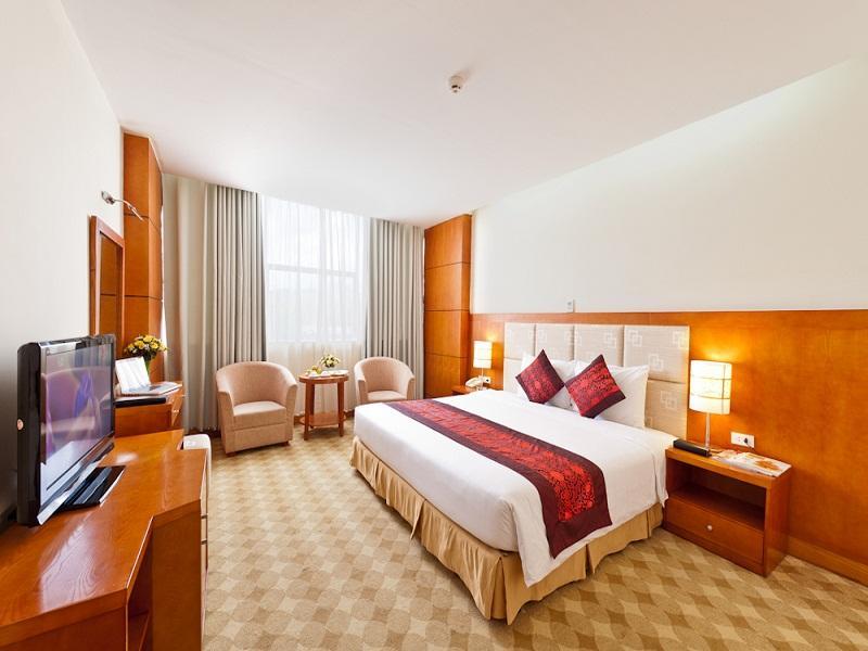 Mường Thanh Grand Điện Biên Phủ 23 Hạng phòng Deluxe King