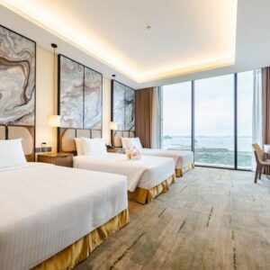 Mường Thanh Luxury Hạ Long Centre 26 hang phong deluxe triple huong bien