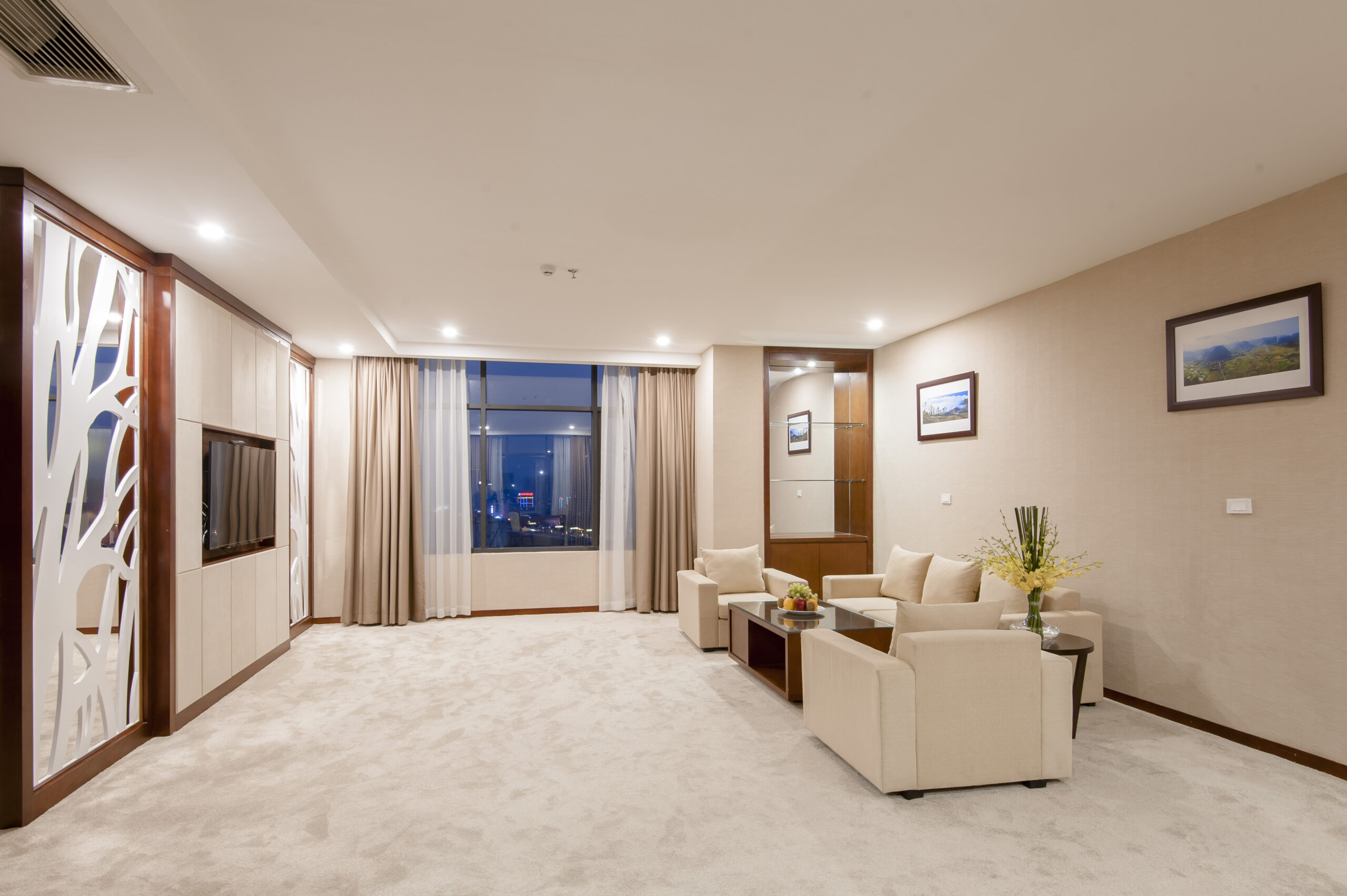 Mường Thanh Grand Lào Cai 13 hang phong executive suite 4 scaled