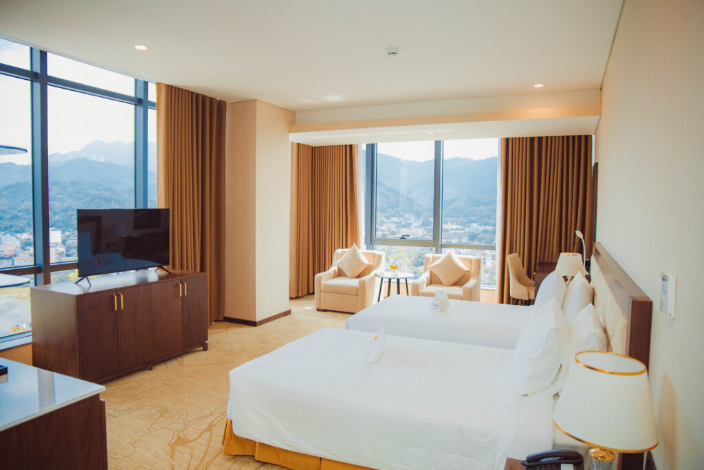 Mường Thanh Luxury Cao Bằng 32 Hạng phòng premium Deluxe Twin