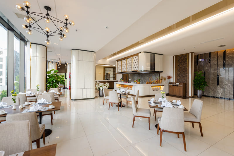 Mường Thanh Grand Bãi Cháy 44 Trà Cổ Restaurant - Mường Thanh Grand Bãi Cháy