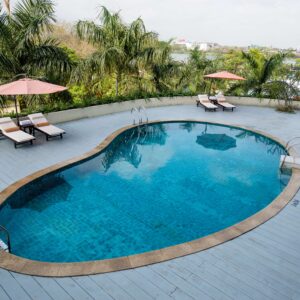 Mường Thanh Holiday Huế 24 be boi muong thanh hue