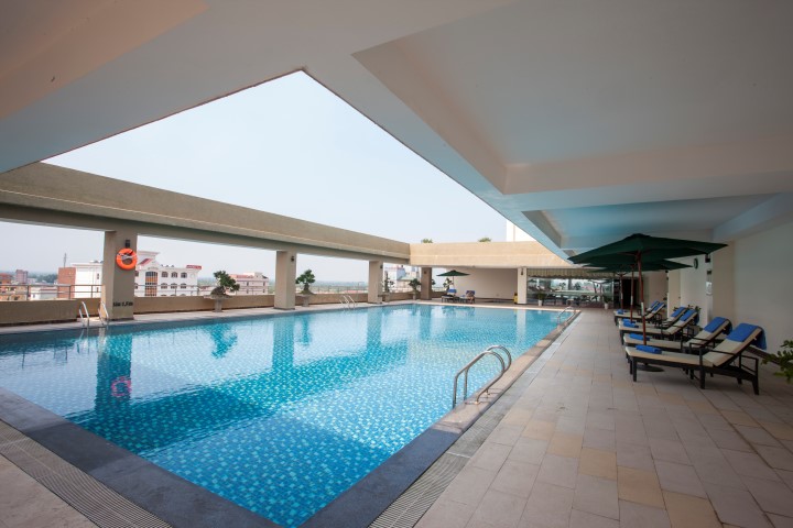 Mường Thanh Grand Quảng Trị 33 Bể bơi ngoài trời