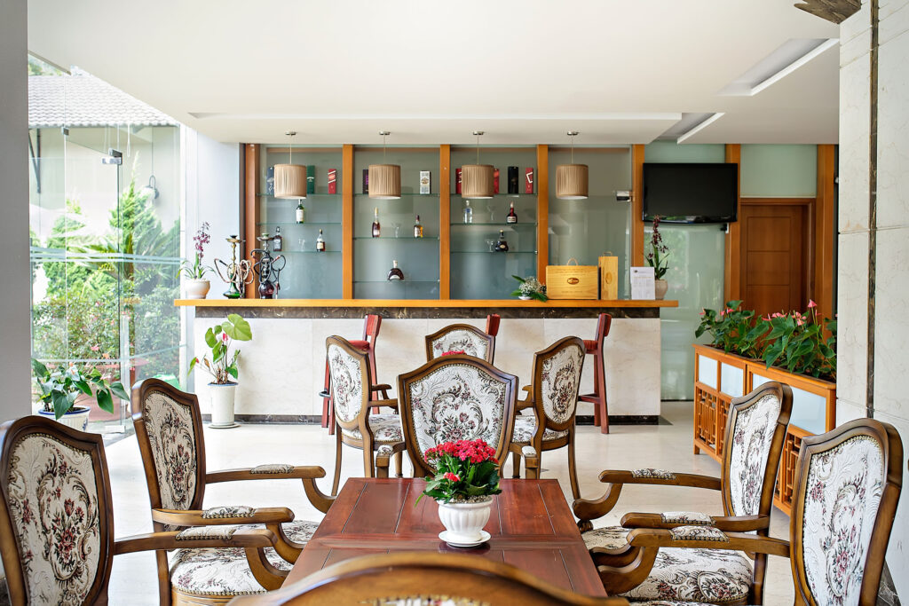 Mường Thanh Holiday Đà Lạt 37 Dambri Bar Mường Thanh Holiday Đà Lạt