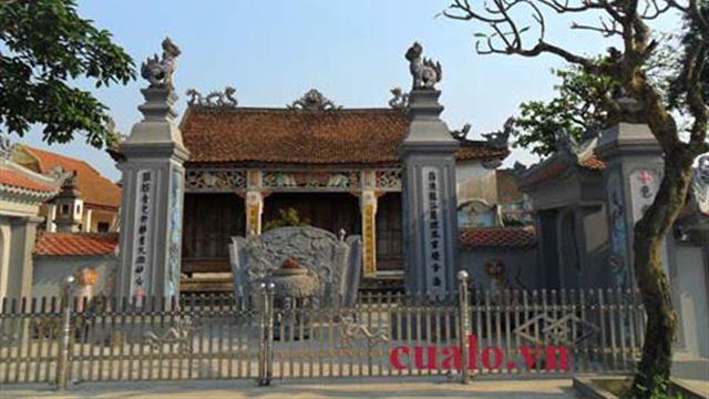 Kinh nghiệm du lịch Cửa Lò 17 Đền Vạn Lộc