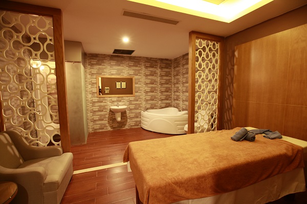 Mường Thanh Holiday Con Cuông 25 Mộc Lan Spa