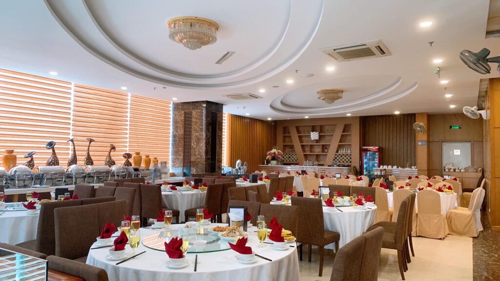 Mường Thanh Cửa Đông 28 Nhà hàng Lam Giang