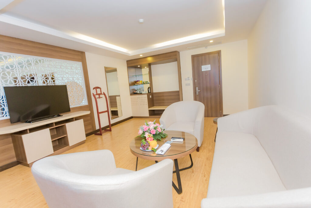 Mường Thanh Grand Quảng Nam 36 Phòng Executive Suite-Phòng khách